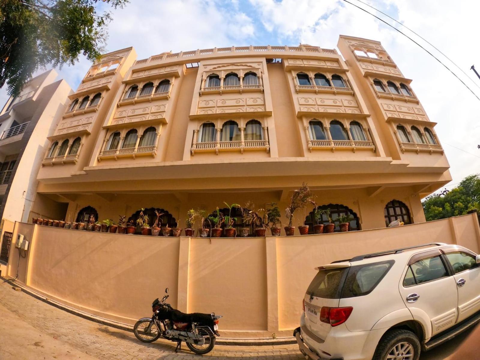 The Taj Vista Agra- Walking Distance To Taj Mahal Hotel Agra  Luaran gambar